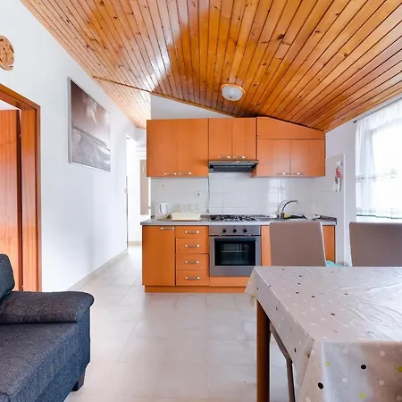 Ratko Apartment *